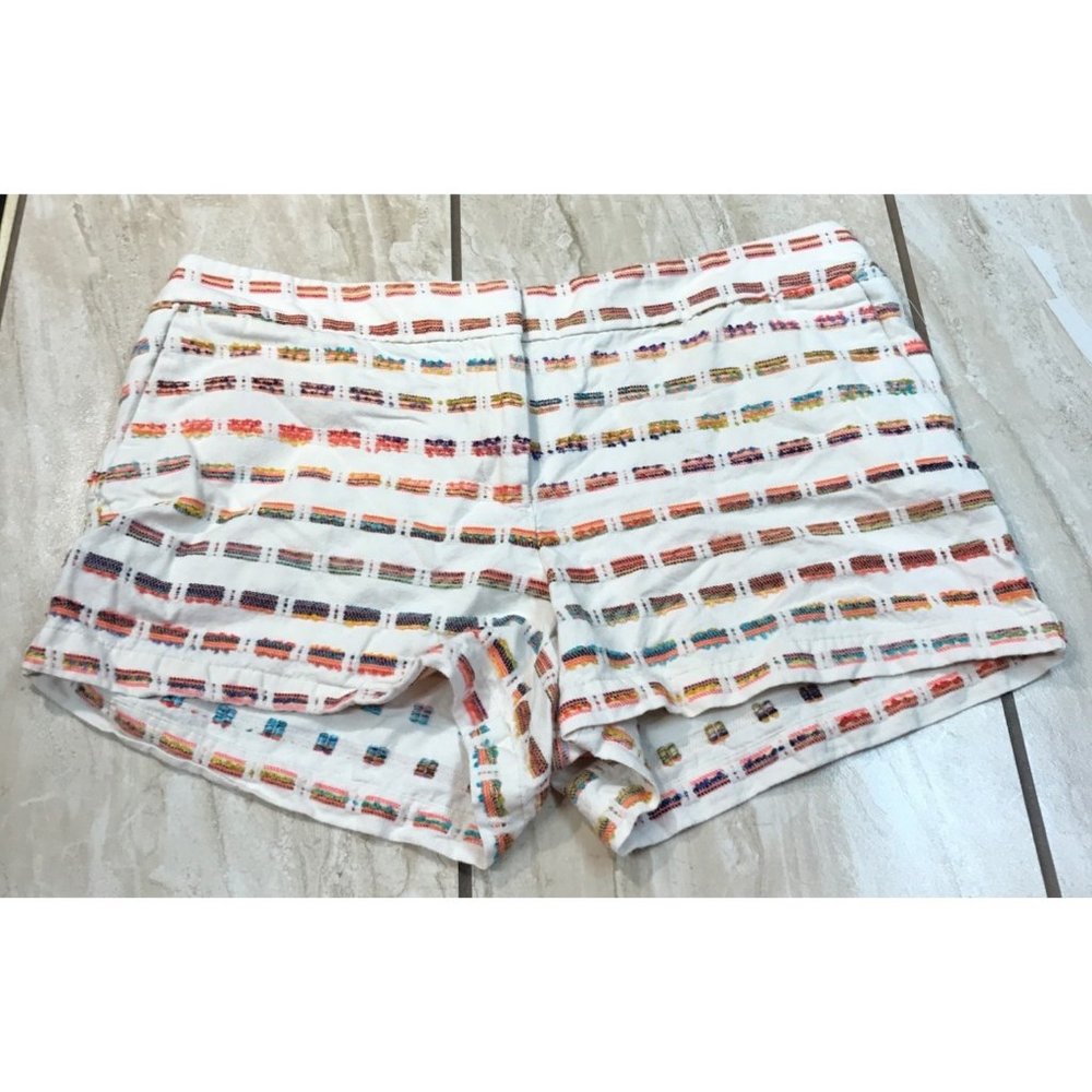 LOFT WOMAN'S SHORTS SIZE 12 COLRFUL WOVEN STITCHED RECTANGLE PATTURN MID RISE